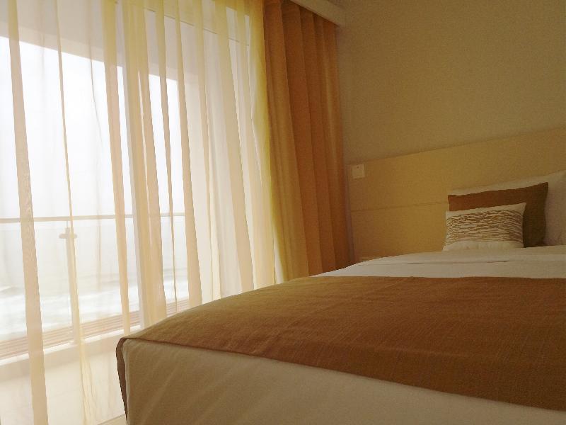 Tiduca Hotel Ponta do Sol Kültér fotó